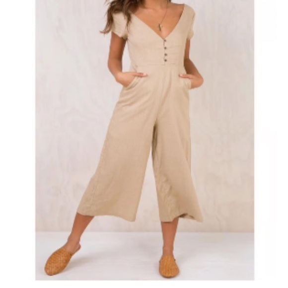 Princess Polly Pants - PRINCESS POLLY Seven Days Jumpsuit Sz 4 Beige Wide leg Cropped Pockets